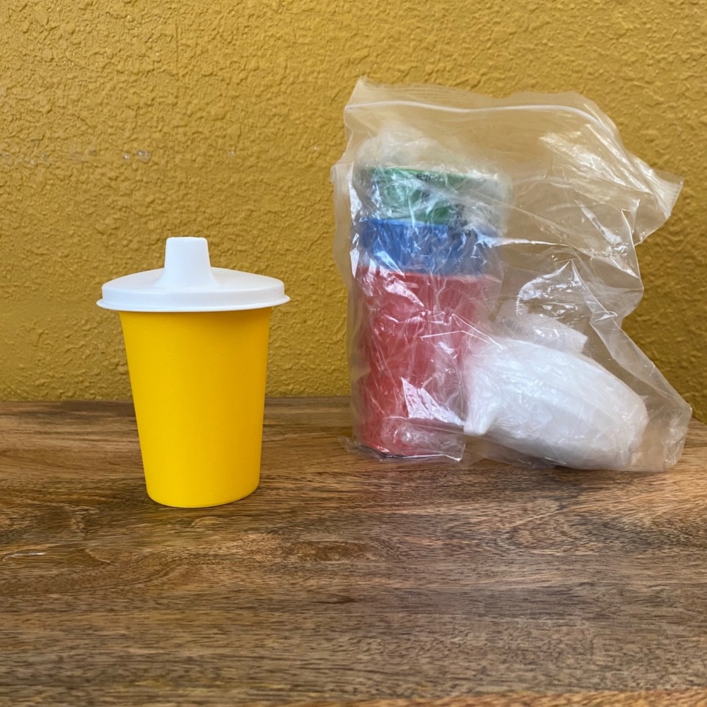 Tupperware Sippy Cups 👶🏻